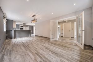 Photo 15- click for photo gallery